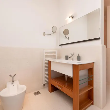 Philippa - Luxurious Five-room On The Island Of Brac - Idyllic Location Right By The Sea - Incredible View Of The Sea Bay - Vip Services - Buralux Properties Villa Sutivan