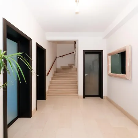 Villa Philippa - Luxurious Five-room On The Island Of Brac - Idyllic Location Right By The Sea - Incredible View Of The Sea Bay - Vip Services - Buralux Properties *