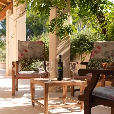 Villa Philippa - Luxurious Five-room On The Island Of Brac - Idyllic Location Right By The Sea - Incredible View Of The Sea Bay - Vip Services - Buralux Properties Sutivan