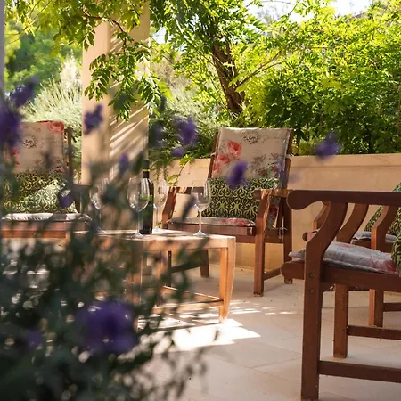 Philippa - Luxurious Five-room On The Island Of Brac - Idyllic Location Right By The Sea - Incredible View Of The Sea Bay - Vip Services - Buralux Properties Sutivan